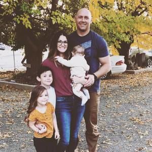 Meet your Posher, Brady